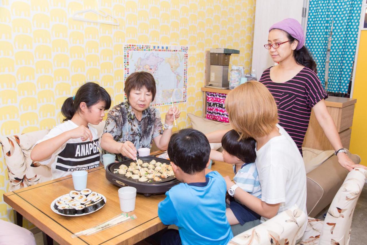 Yadocafe Chelsea'S Rainbow B&B Osaka Exterior foto